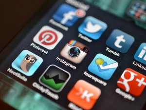 Instagram. CC-BY: Jason Howle (flickr)
